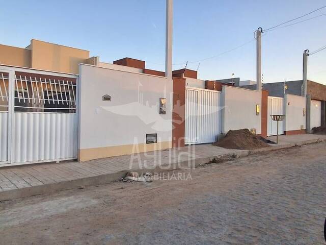 Casa para Venda em Feira de Santana - 1