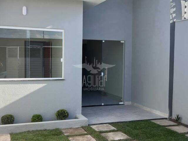 Casa para Venda em Feira de Santana - 2