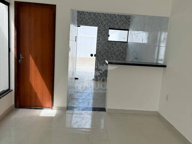 Casa para Venda em Feira de Santana - 4