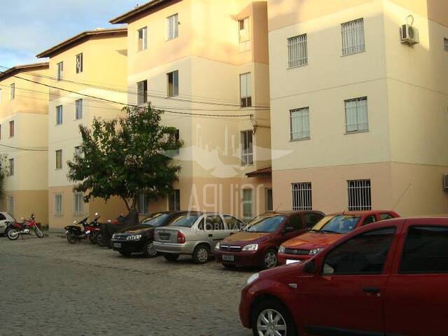 #3148 - Apartamento para Venda em Feira de Santana - BA - 3