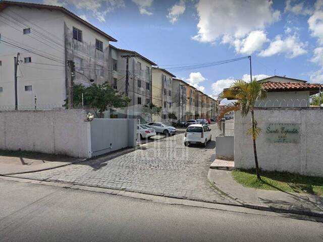 #3148 - Apartamento para Venda em Feira de Santana - BA - 2