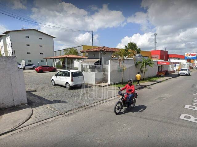 Apartamento para Venda em Feira de Santana - 3