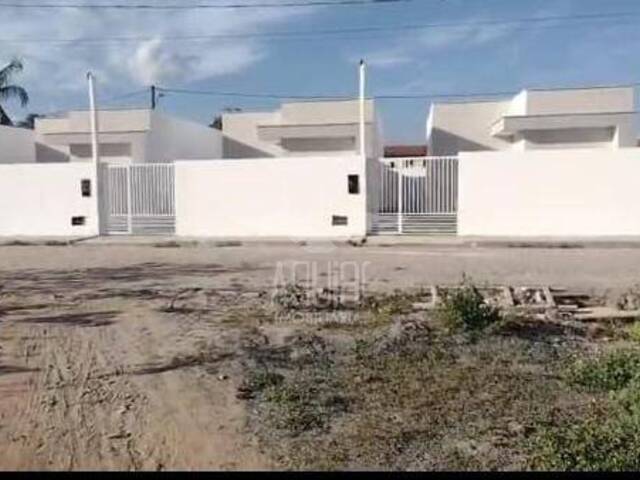 Casa para Venda em Feira de Santana - 3