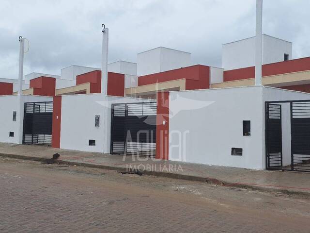 #3180 - Casa para Venda em Feira de Santana - BA - 1