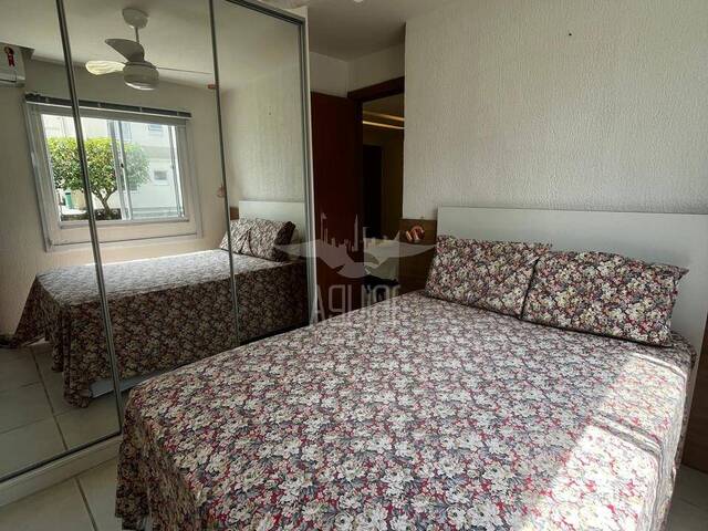 Apartamento para Venda em Feira de Santana - 4