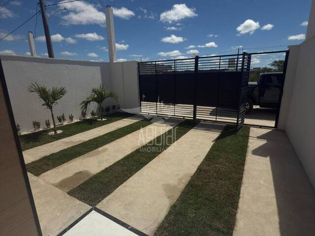 #3256 - Casa para Venda em Feira de Santana - BA - 3