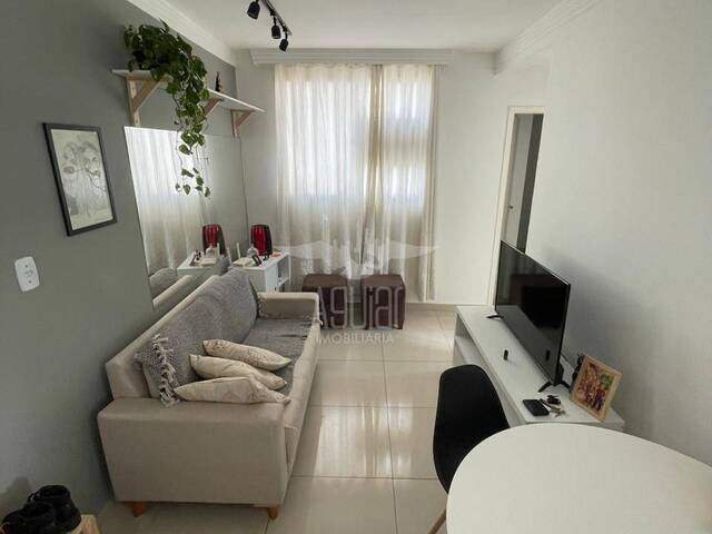 #3301 - Apartamento para Venda em Feira de Santana - BA - 2