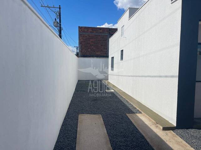 Casa para Venda em Feira de Santana - 5