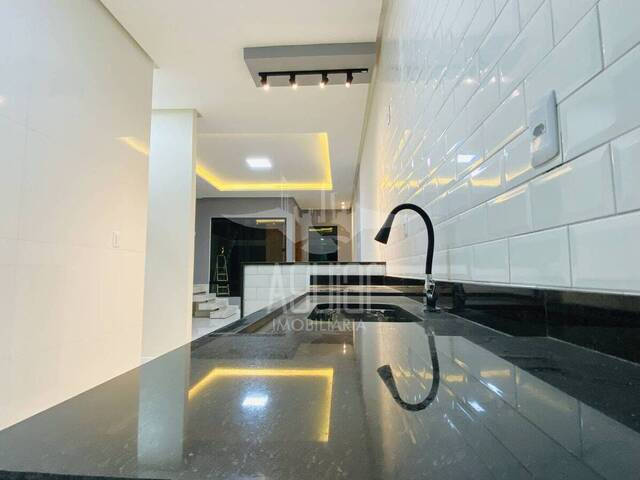 Casa para Venda em Feira de Santana - 5