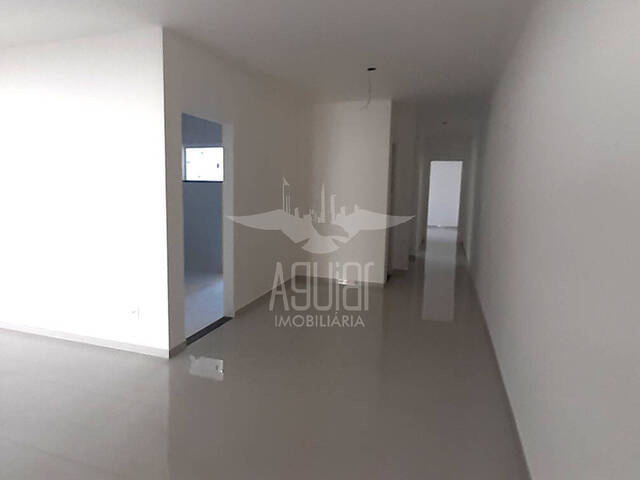Casa para Venda em Feira de Santana - 5