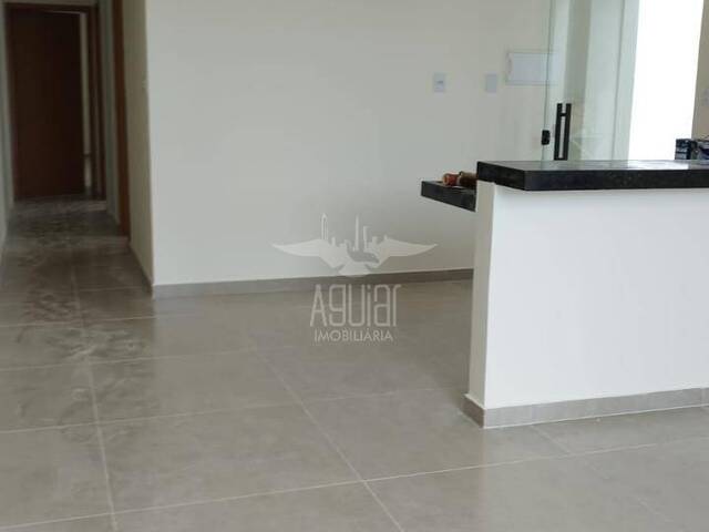 Casa para Venda em Feira de Santana - 5