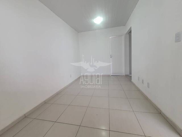 Casa para Venda em Feira de Santana - 4