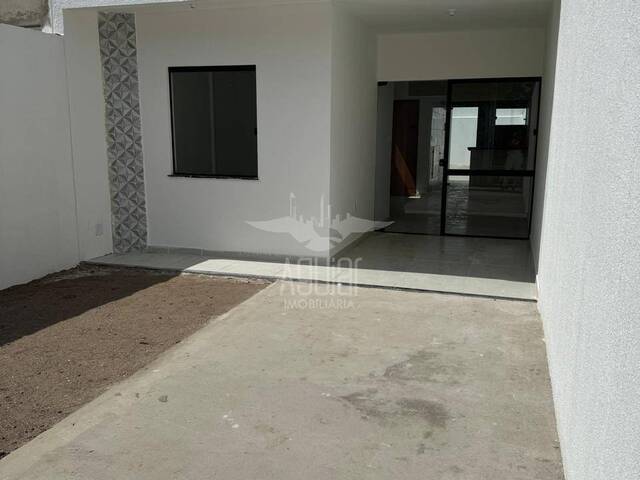 #3409 - Casa para Venda em Feira de Santana - BA - 1