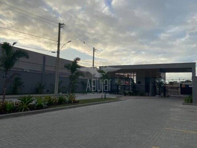 Casa em condomínio para Venda em Feira de Santana - 4