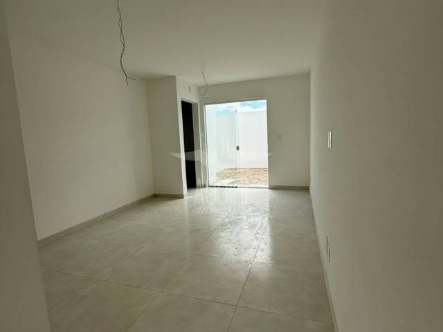 Casa para Venda em Feira de Santana - 2