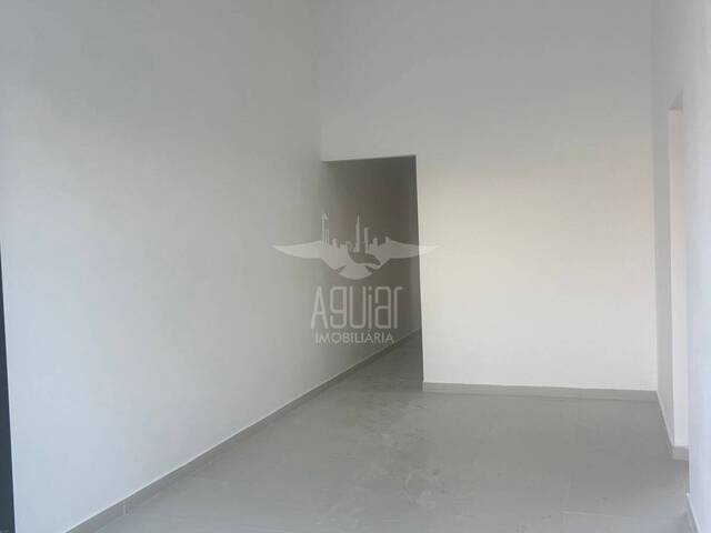 Casa para Venda em Feira de Santana - 4