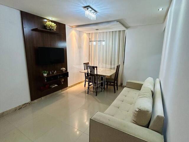 Apartamento para Venda em Feira de Santana - 4