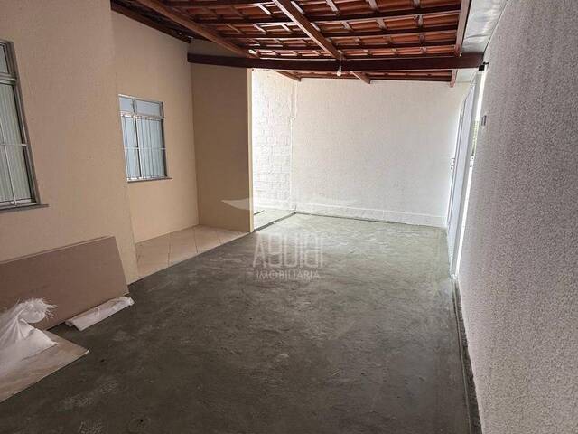 #3548 - Casa para Venda em São Gonçalo dos Campos - BA - 2