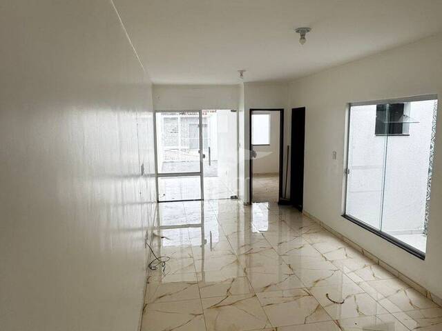 Casa para Venda em Feira de Santana - 4