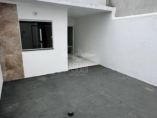 #3551 - Casa para Venda em Feira de Santana - BA - 2