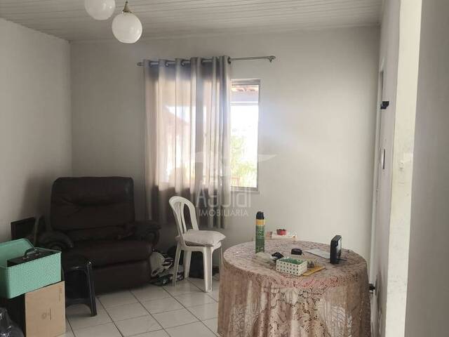 Casa para Venda em Feira de Santana - 5