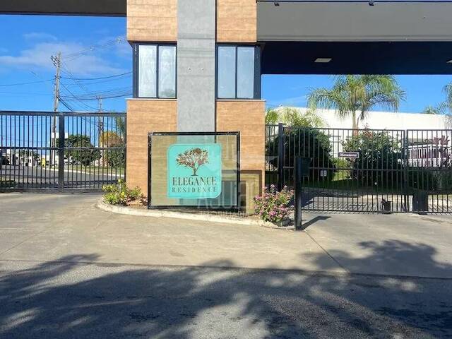 #3593 - Casa em condomínio para Venda em Feira de Santana - BA - 1