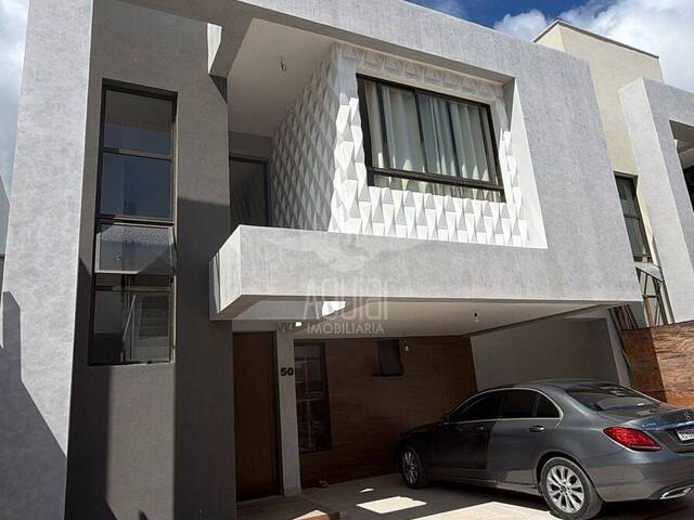 #3533 - Duplex para Venda em Feira de Santana - BA - 2