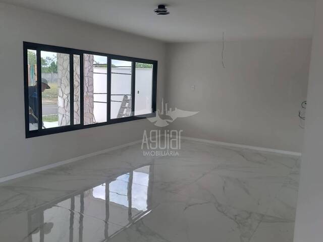Casa para Venda em Feira de Santana - 5