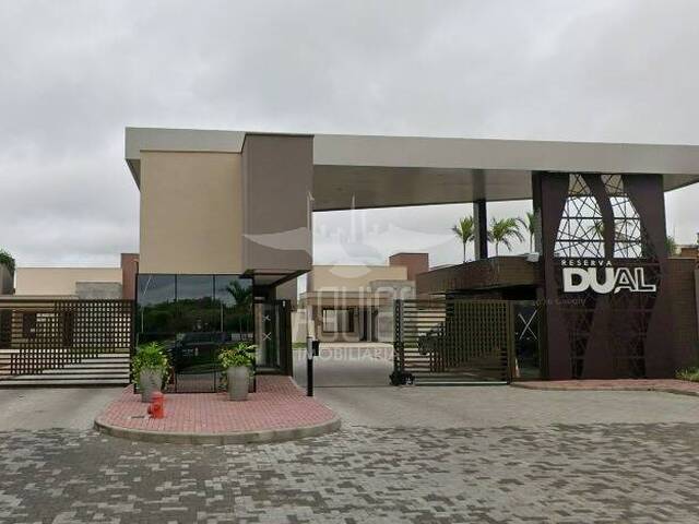 #3692 - Duplex para Venda em Feira de Santana - BA