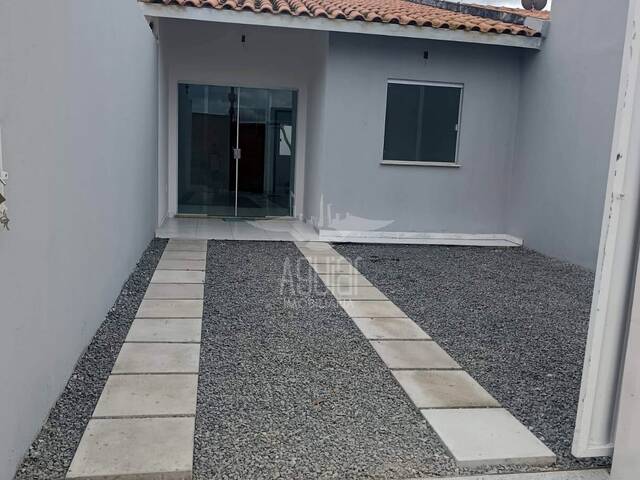 #3730 - Casa para Venda em Feira de Santana - BA