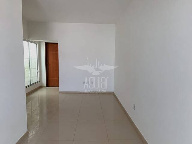 #3731 - Casa para Venda em Feira de Santana - BA