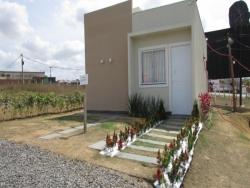 Casa em condomínio para Venda em Feira de Santana - 1