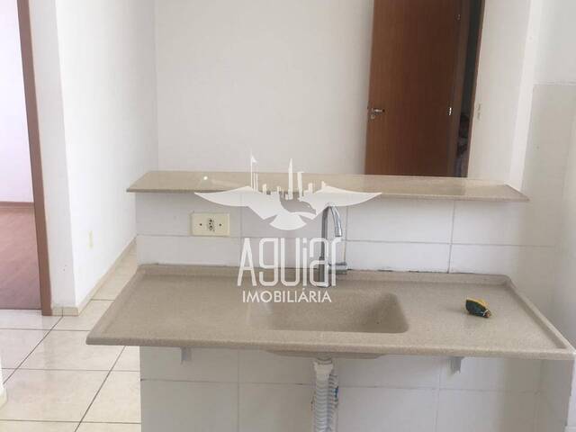 Apartamento para Locação em Feira de Santana - 5