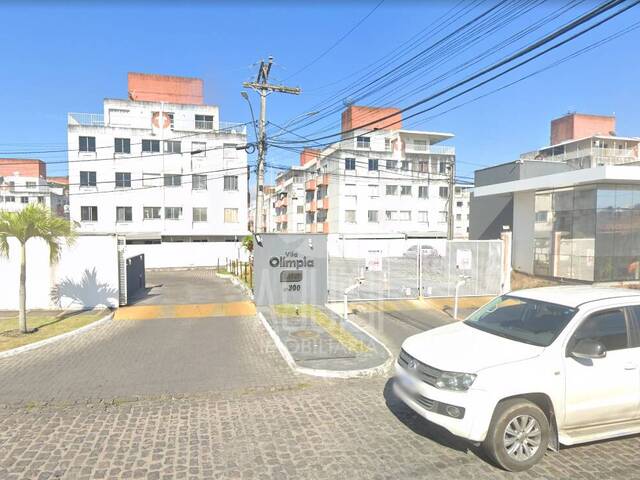 Apartamento para Venda em Feira de Santana - 3