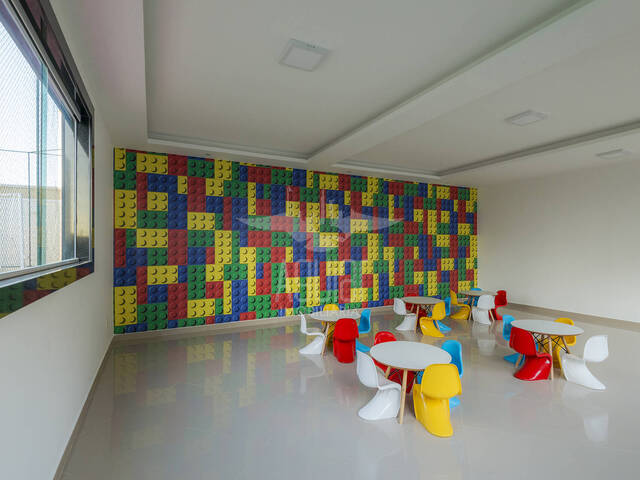 #3075 - Apartamento para Venda em Feira de Santana - BA - 3
