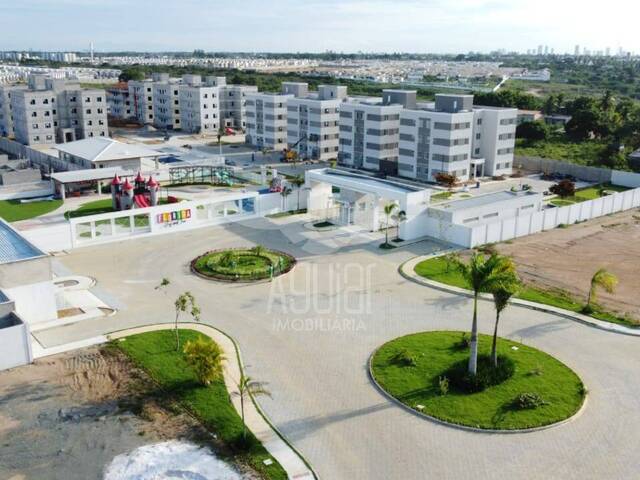 #3136 - Apartamento para Venda em Feira de Santana - BA - 2