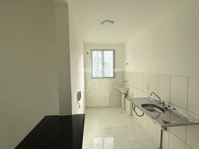 Apartamento para Venda em Feira de Santana - 5