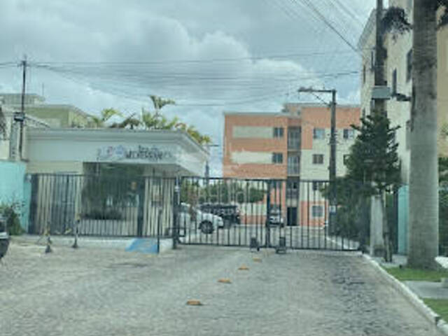 #3445 - Apartamento para Venda em Feira de Santana - BA - 1