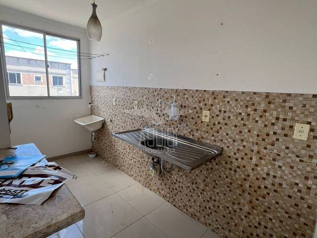 Apartamento para Venda em Feira de Santana - 5