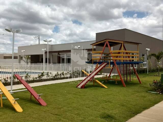 Casa em condomínio para Venda em Feira de Santana - 4