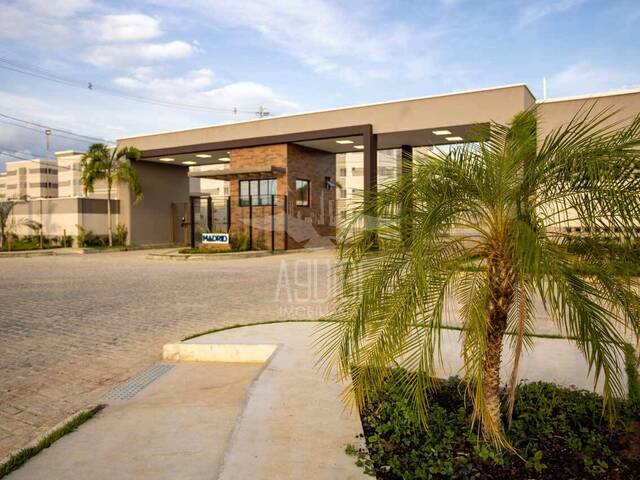 Apartamento para Venda em Feira de Santana - 4