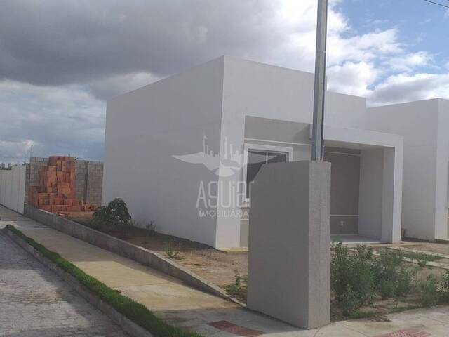 Casa para Venda em Feira de Santana - 4