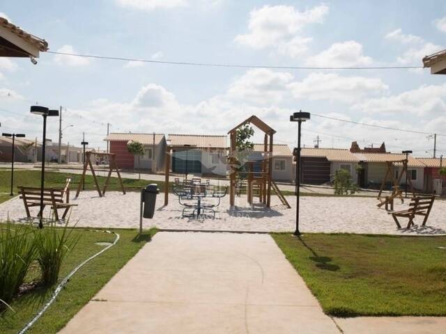 Casa em condomínio para Venda em Feira de Santana - 5