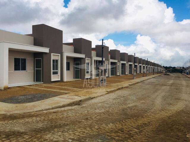 #3562 - Casa para Venda em Feira de Santana - BA - 3