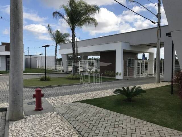Casa em condomínio para Venda em Feira de Santana - 4