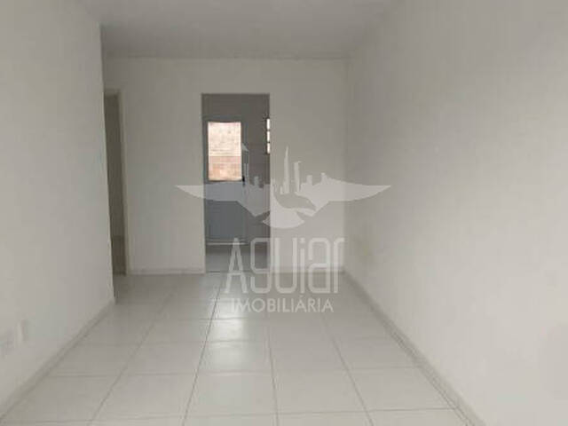 Casa para Locação em Feira de Santana - 4