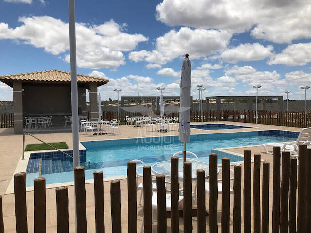 Casa em condomínio para Venda em Feira de Santana - 4