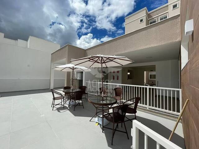 Apartamento para Venda em Feira de Santana - 4