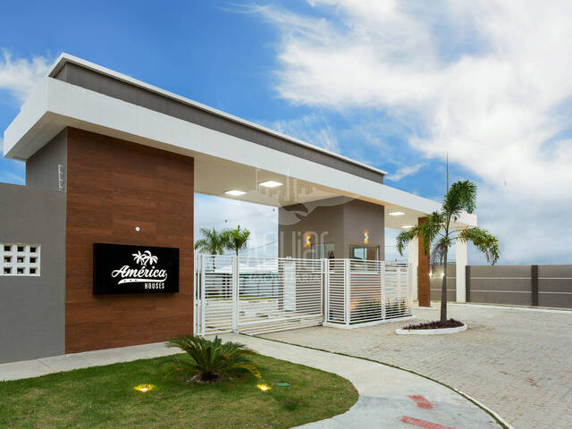 #3707 - Casa em condomínio para Venda em Feira de Santana - BA