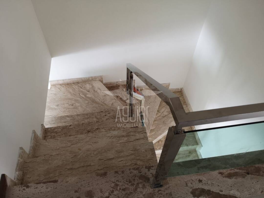 Casa, 3 quartos, 180 m² - Foto 4